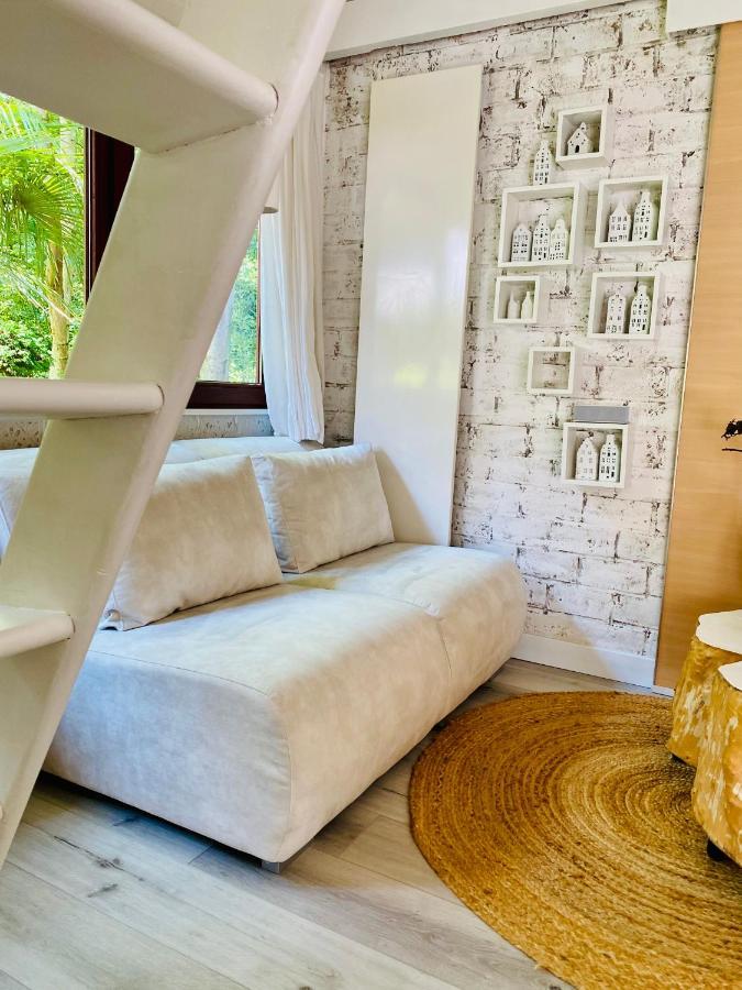 Casa De Palmas - Tiny House Villa Alkmaar Eksteriør bilde