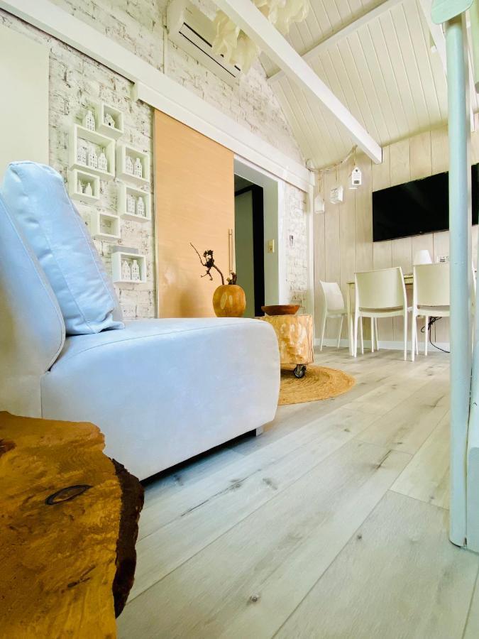 Casa De Palmas - Tiny House Villa Alkmaar Eksteriør bilde